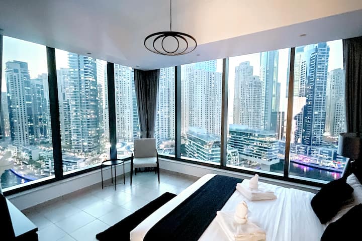 Stunning 1BR at Silverene Full Marina Views-JBR